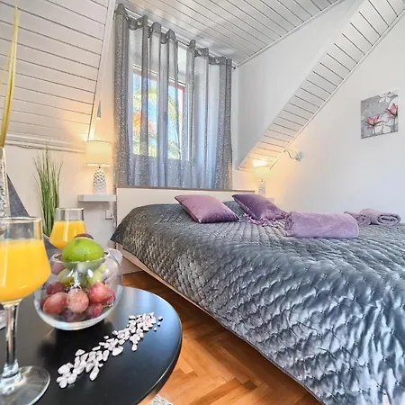 Couple's Getaway In The Center Of Hvar W/sea View ゲストハウス