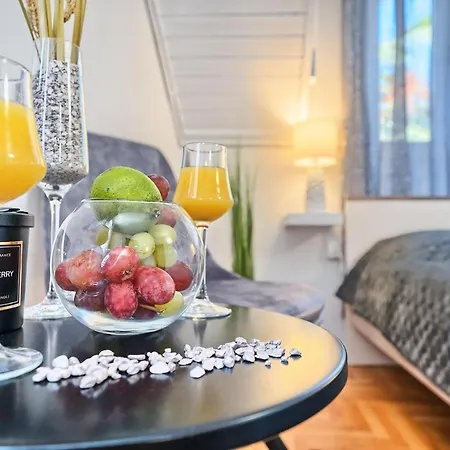 Couple's Getaway In The Center Of Hvar W/sea View *