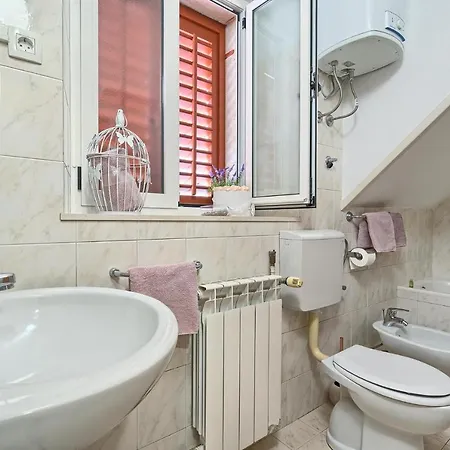 Couple's Getaway In The Center Of Hvar W/sea View Gasthuis Hvar Town