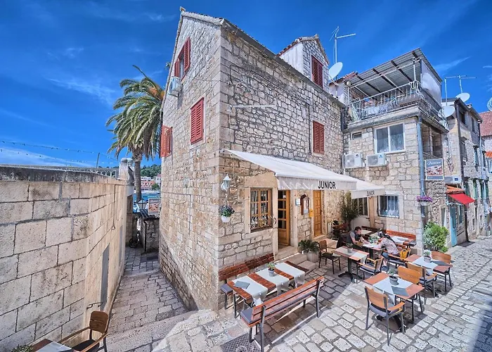 Couple's Getaway In The Center Of Hvar W/sea View هفار
